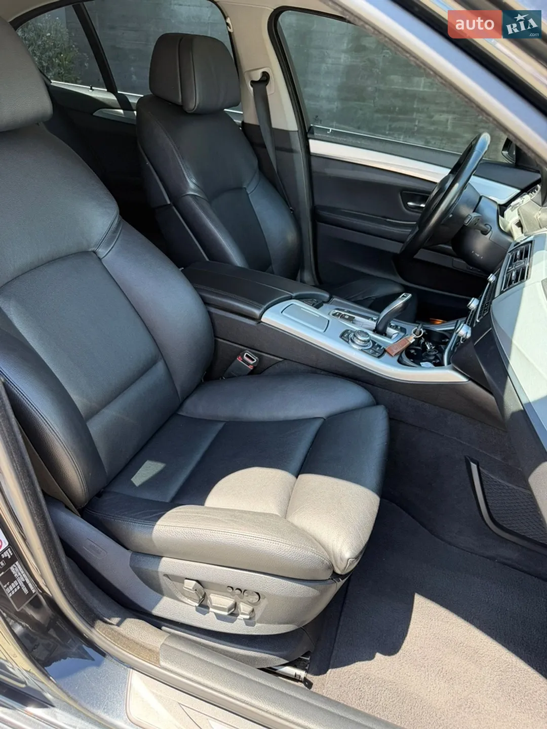 2013 BMW 5er - мініатюра 13