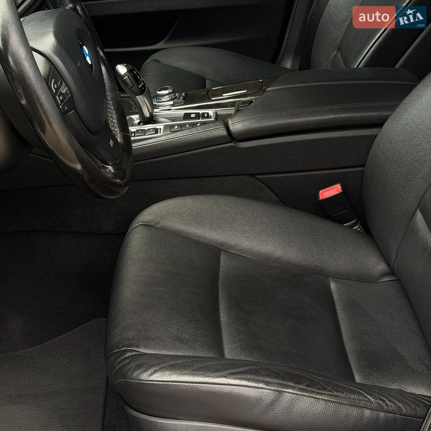 2012 BMW 5er - мініатюра 12