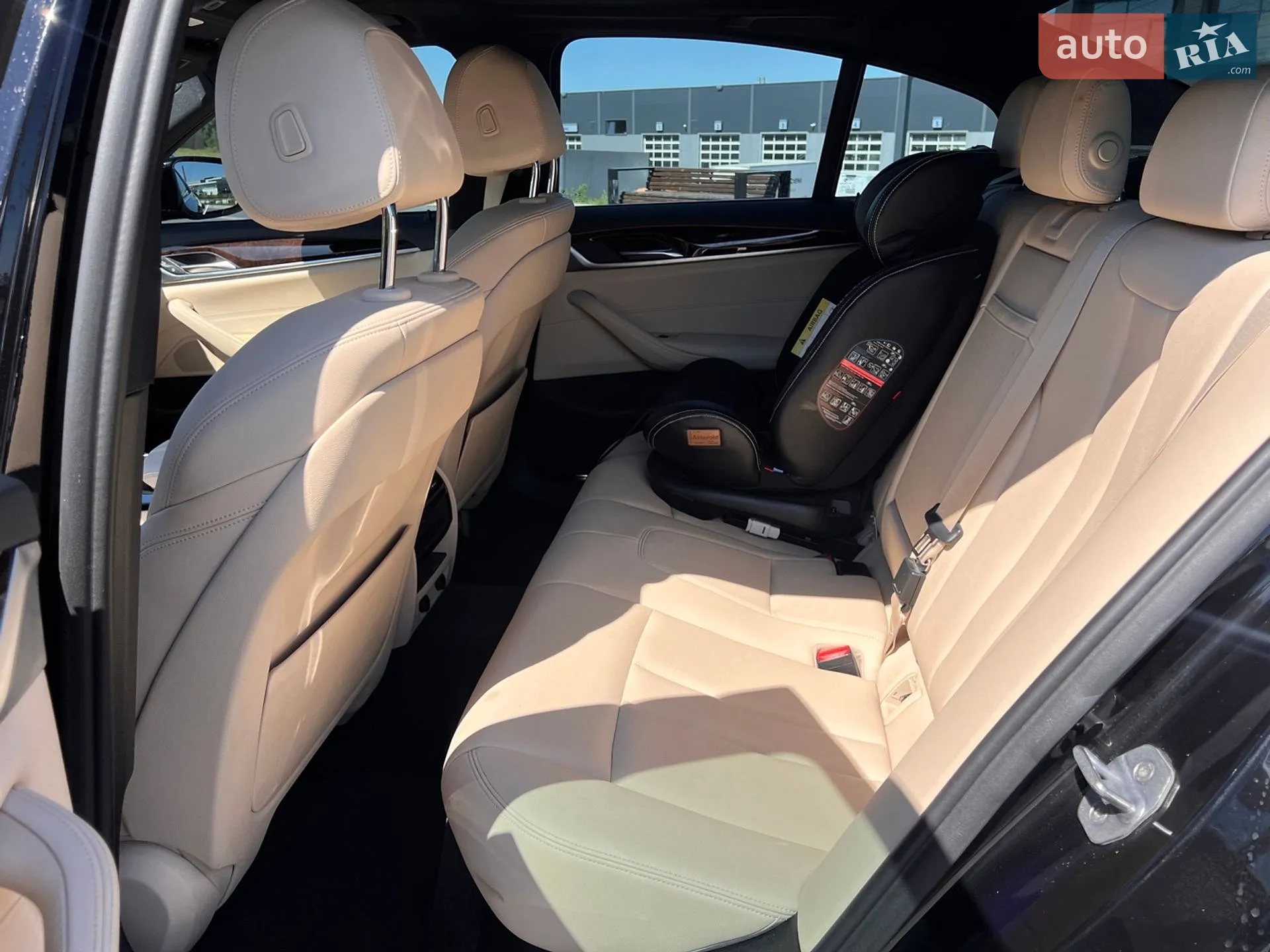 2018 BMW 5er - мініатюра 16