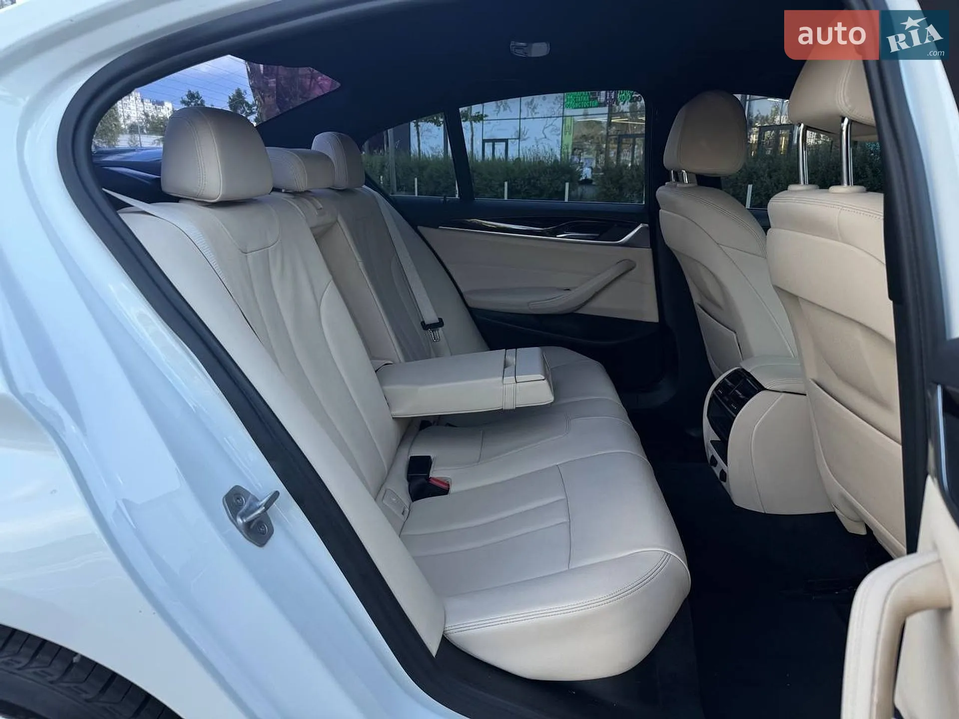 2017 BMW 5er - мініатюра 10
