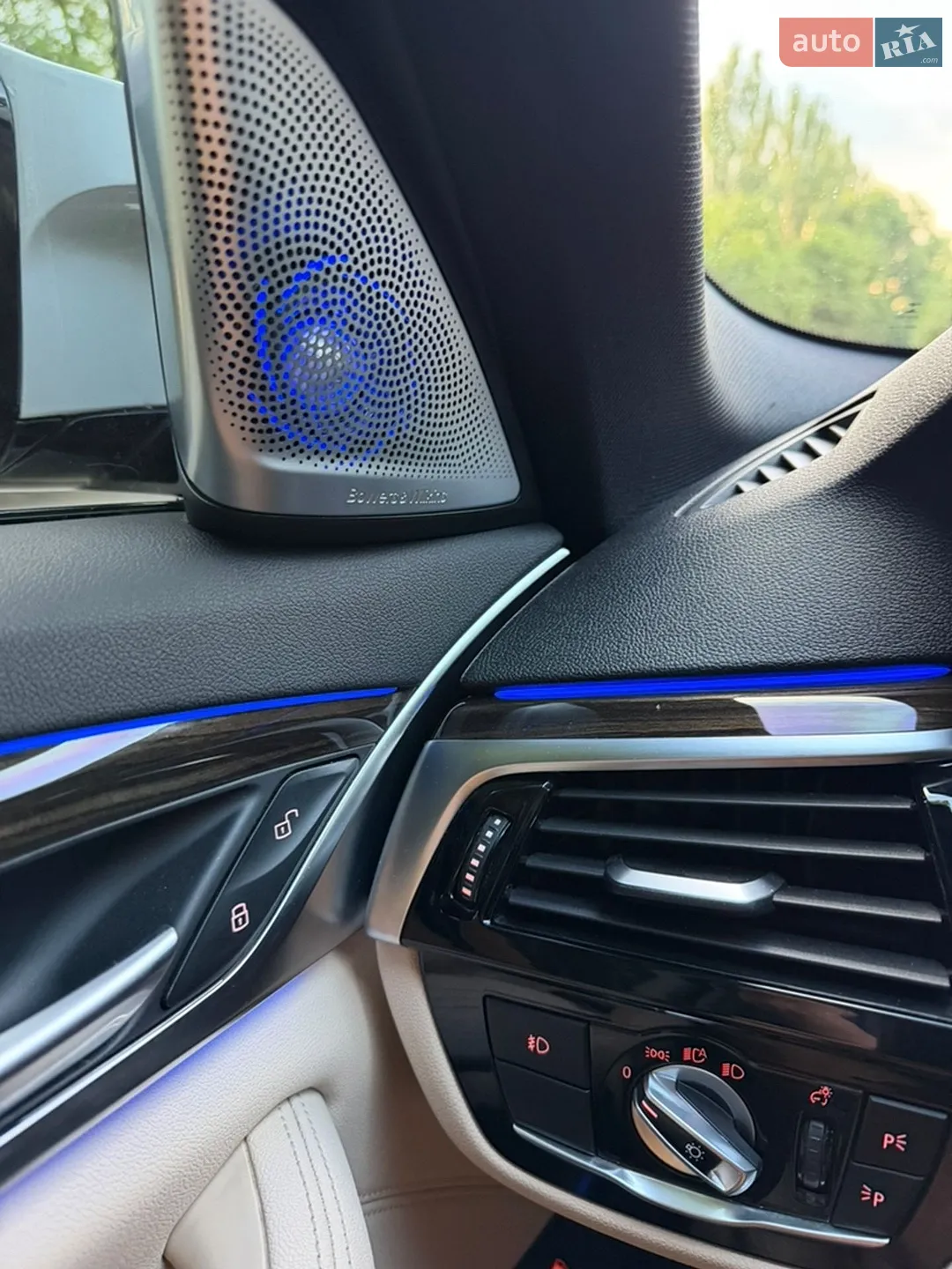 2017 BMW 5er - мініатюра 39