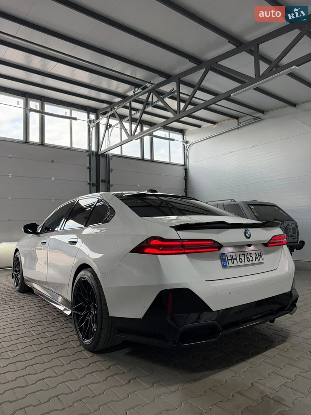 2023 BMW 5er - мініатюра 5