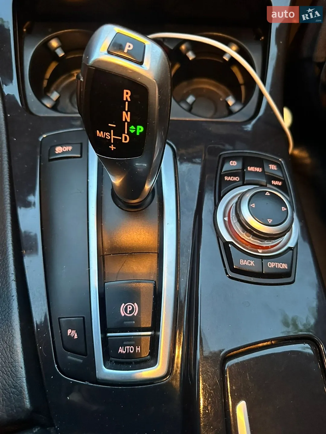 2010 BMW 5er - мініатюра 23