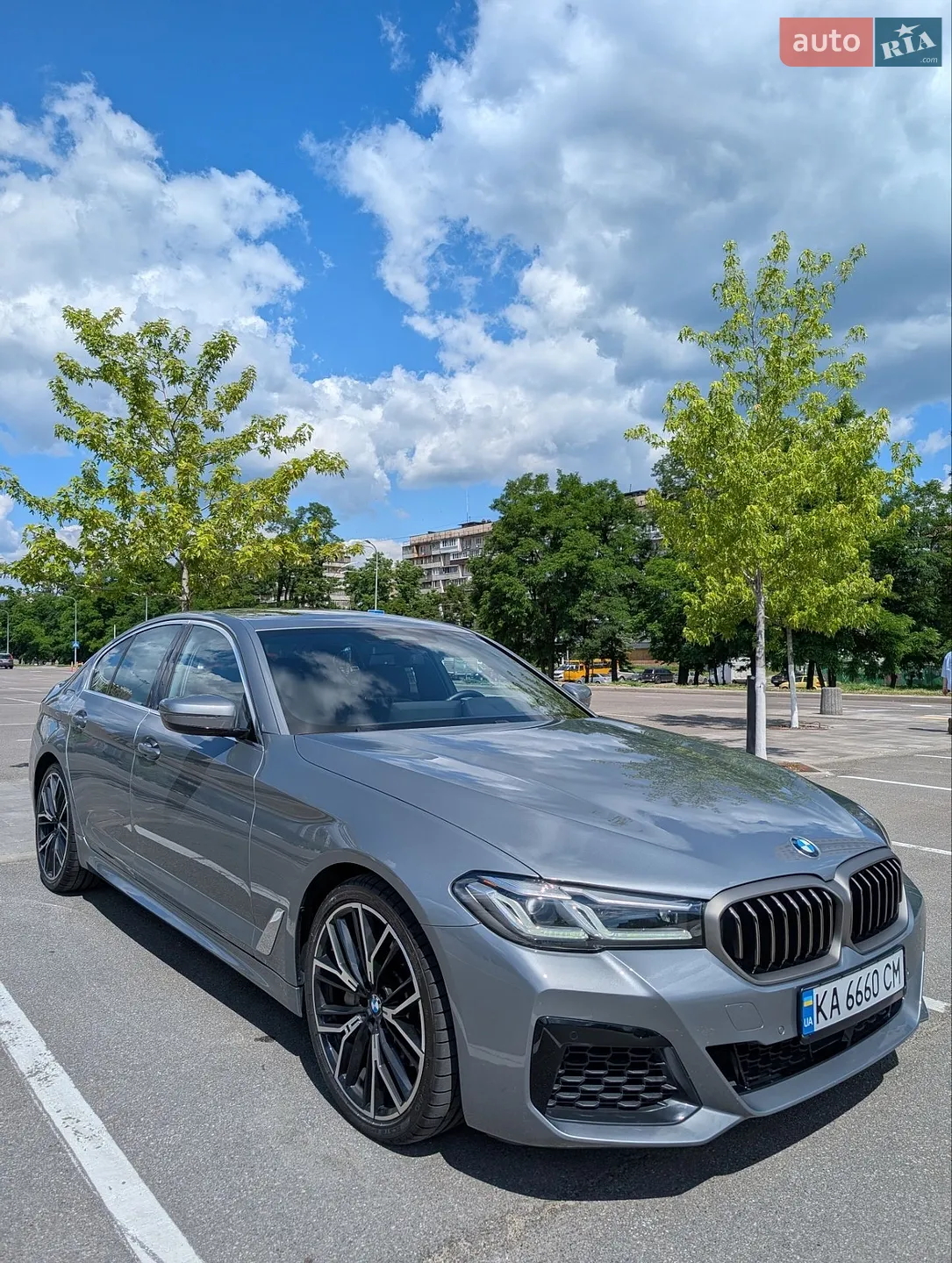 2022 BMW 5er - фото 1