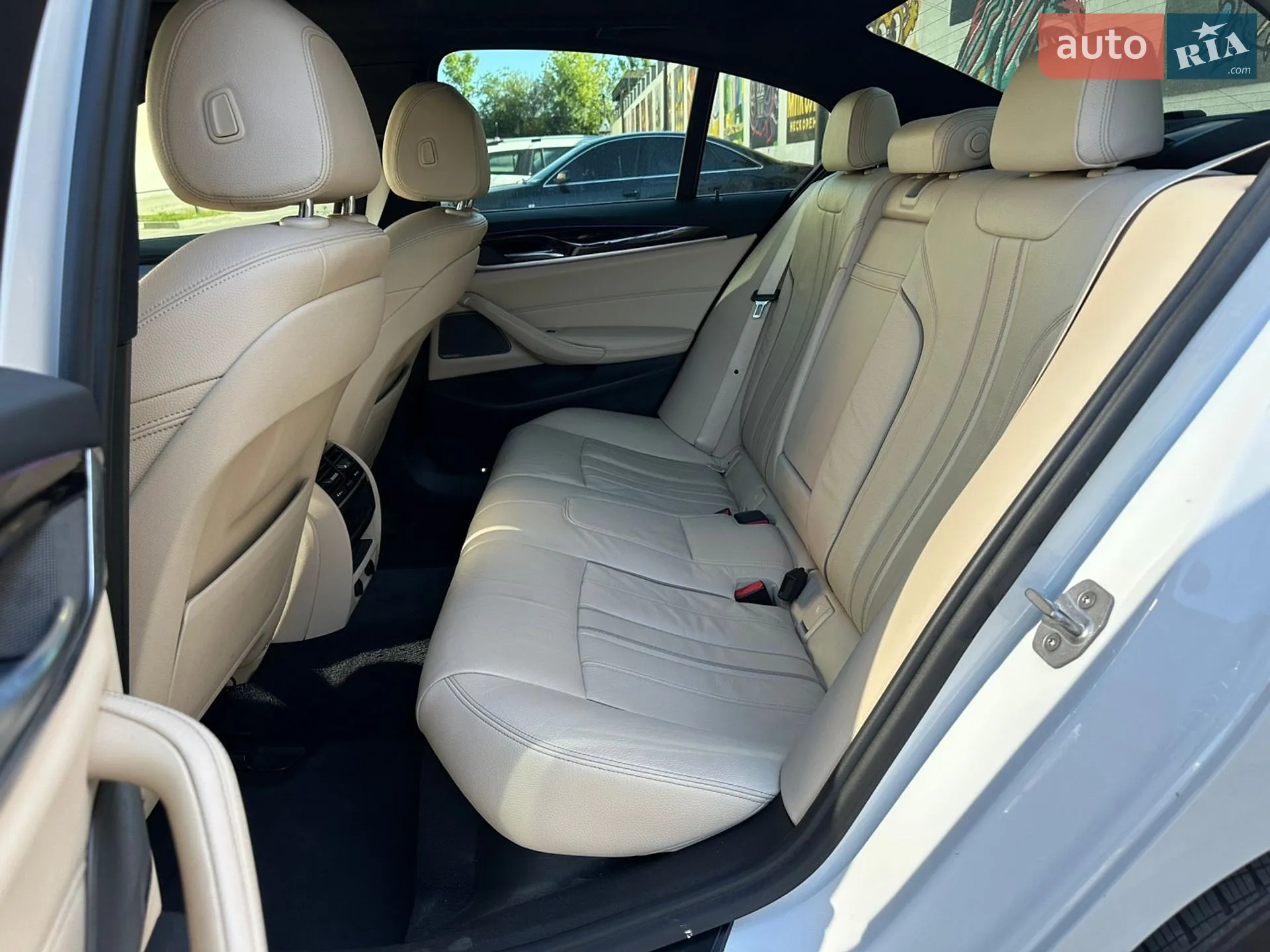 2017 BMW 5er - мініатюра 12