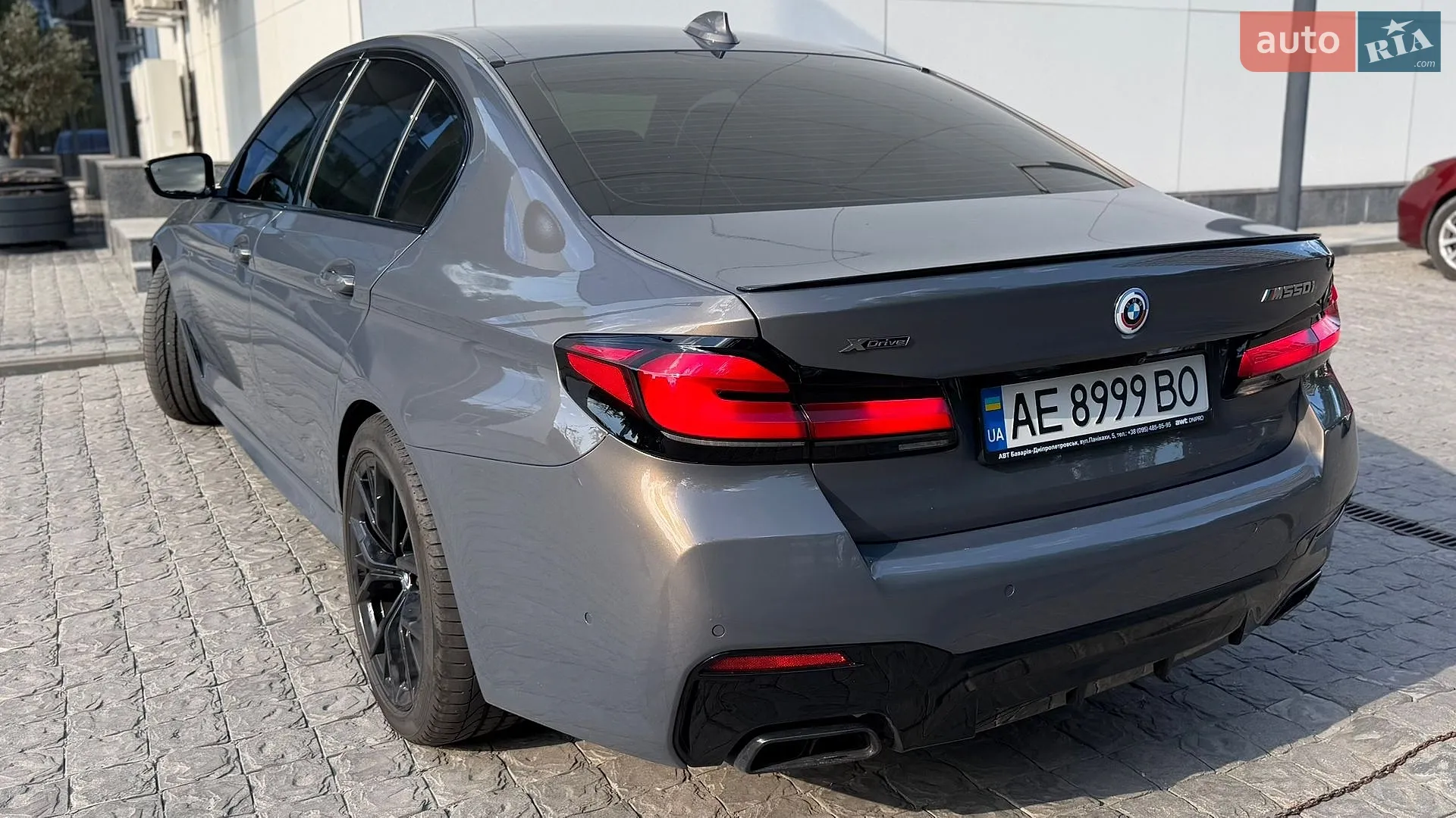 2023 BMW 5er - мініатюра 5