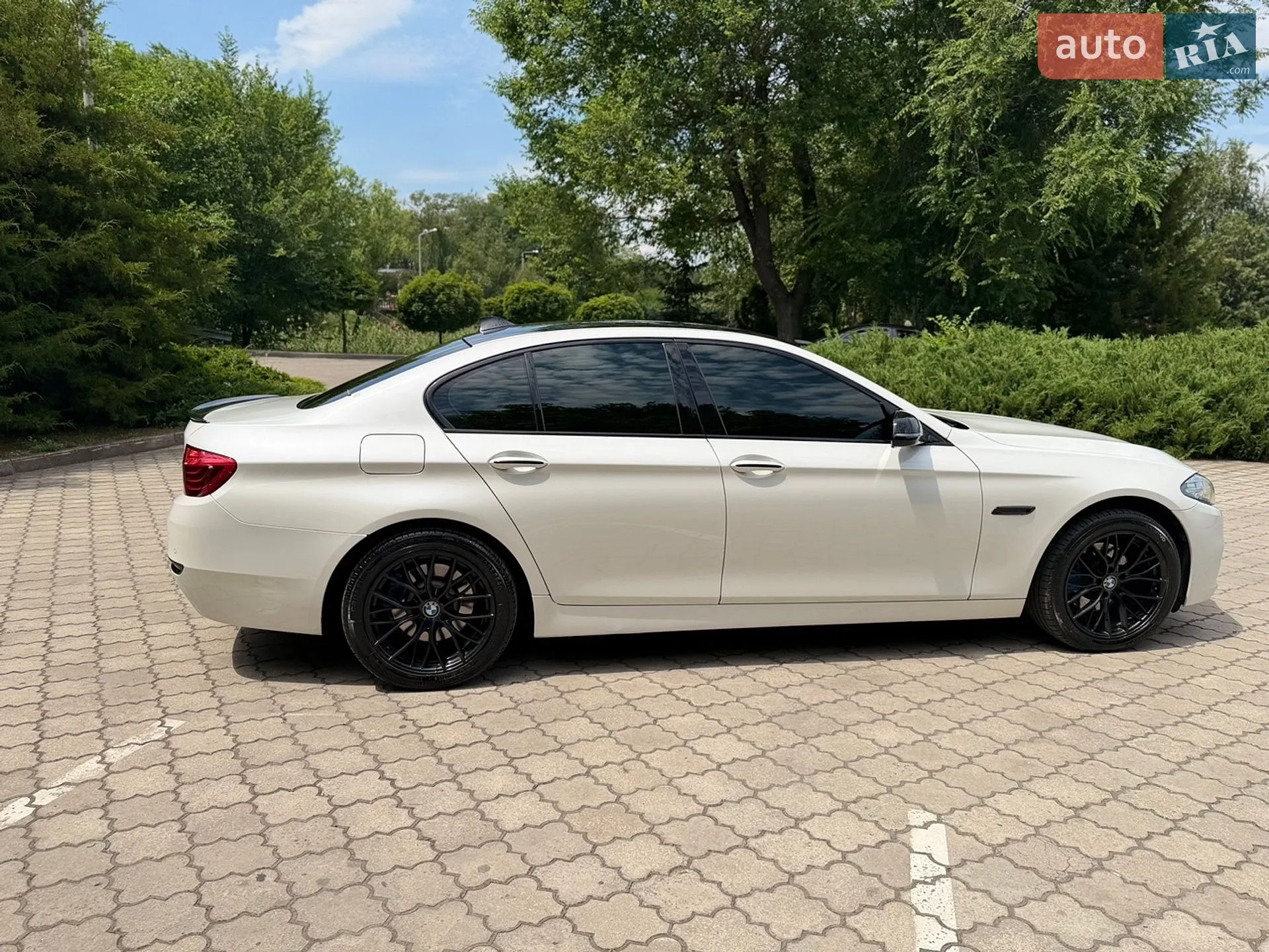 2013 BMW 5er - мініатюра 9