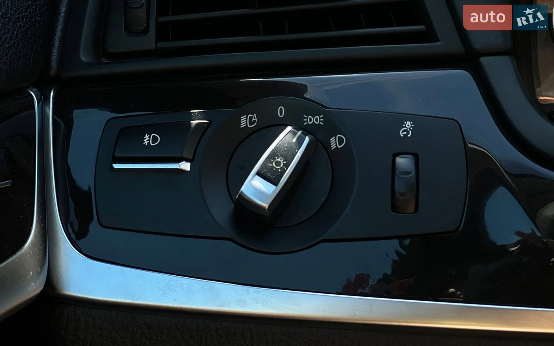 2015 BMW 5er - мініатюра 21