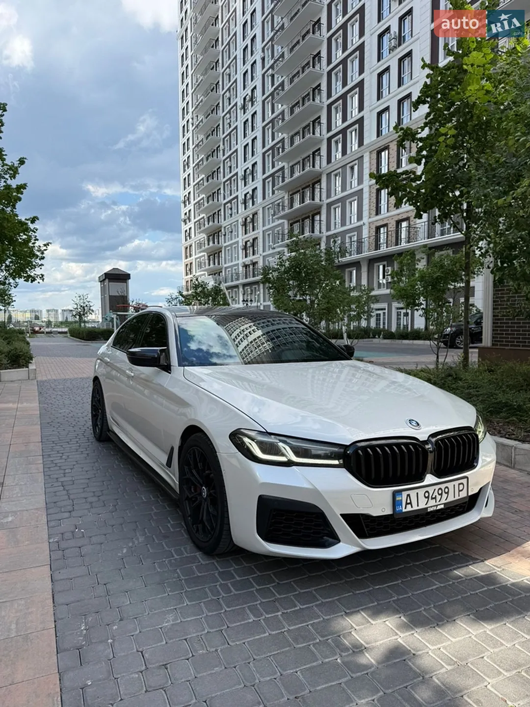 2021 BMW 5er - мініатюра 2