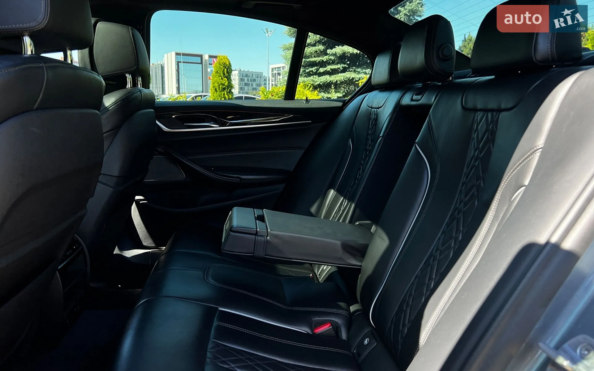 2017 BMW 5er - мініатюра 27