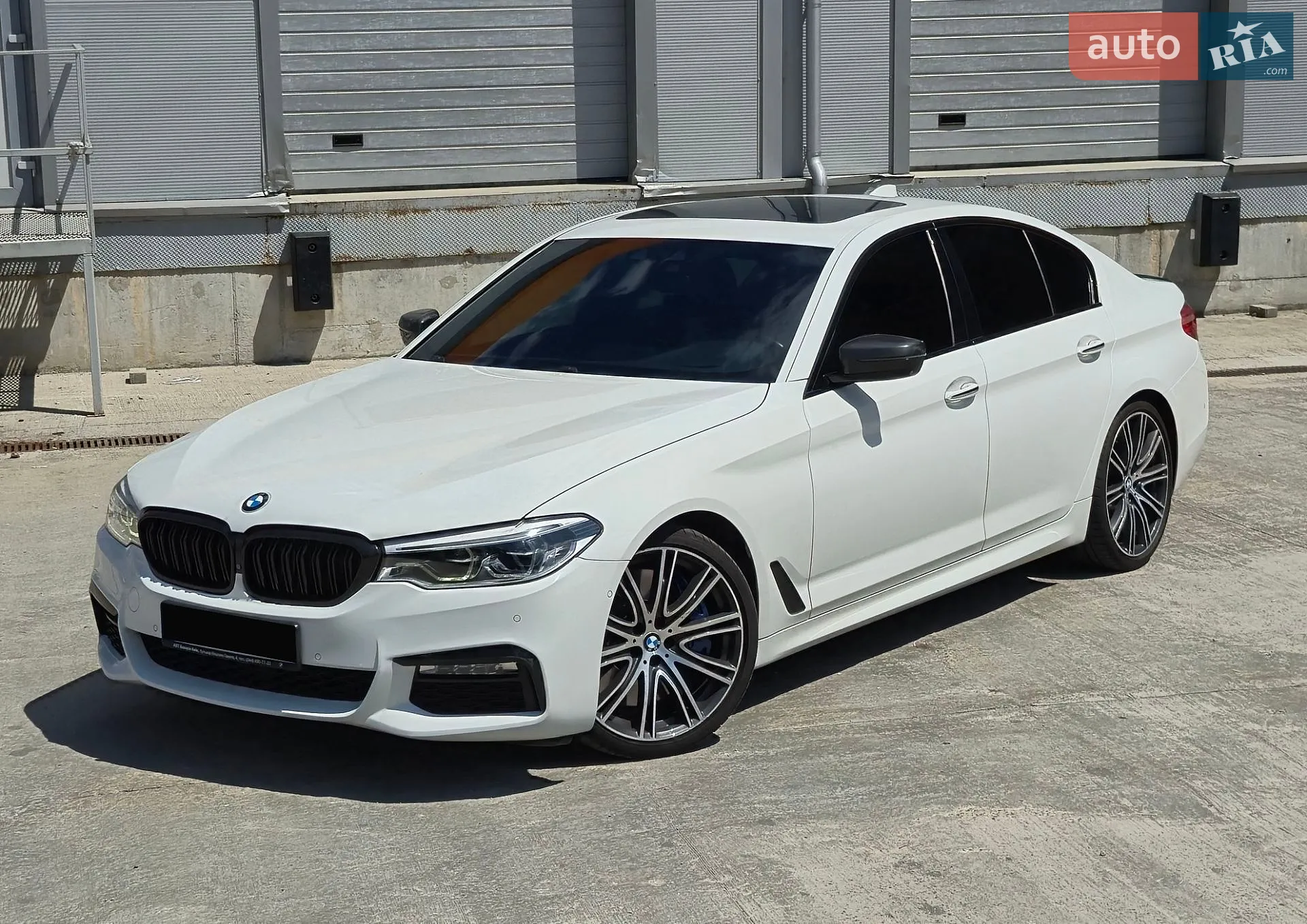 2017 BMW 5er - мініатюра 3