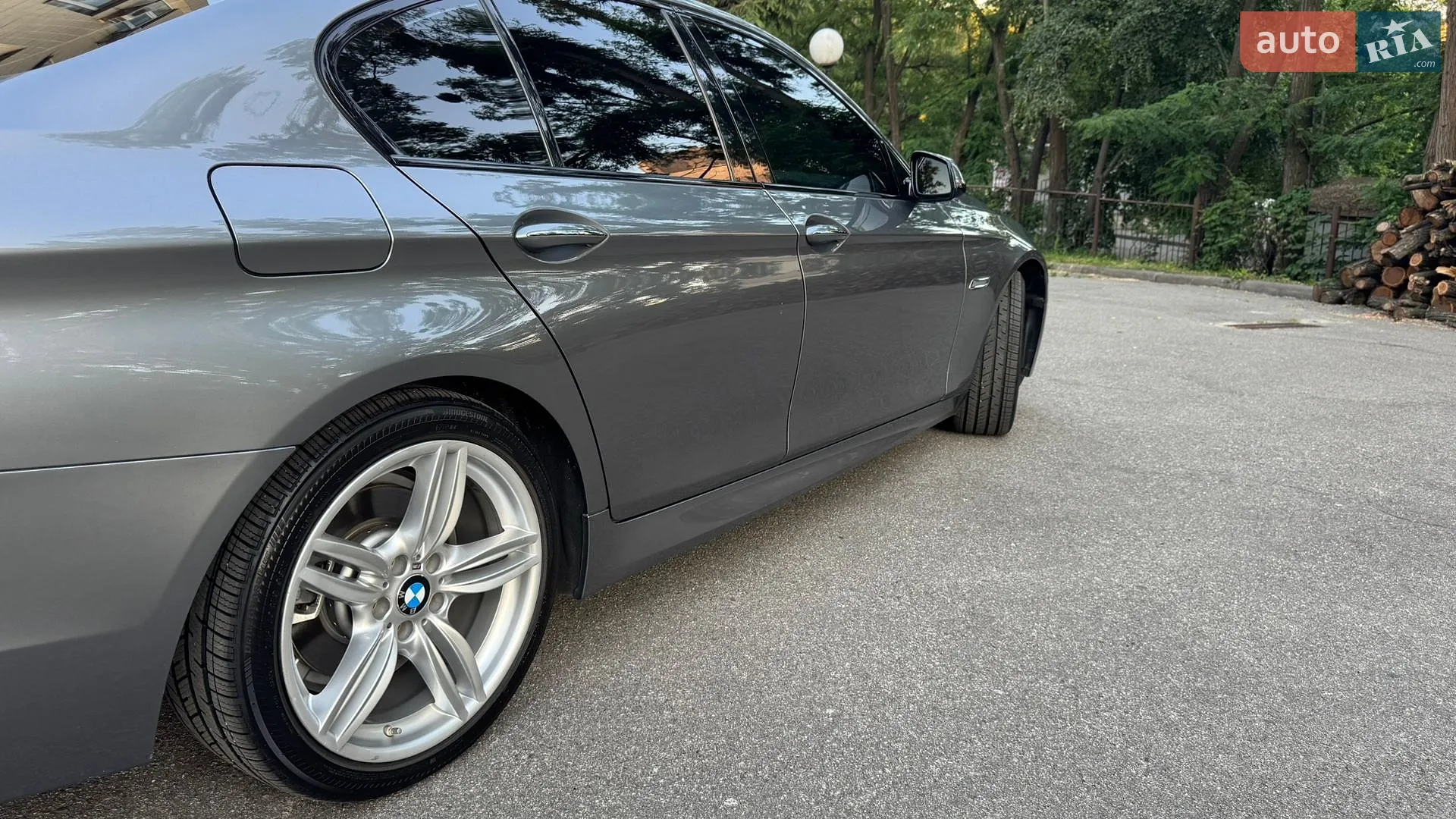 BMW 5 Series 2016 VIN WBA5B3C53GG259850 фото оголошення 9 з 43