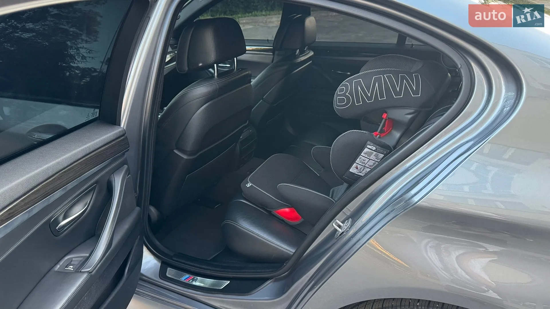 BMW 5 Series 2016 VIN WBA5B3C53GG259850 фото оголошення 26 з 43