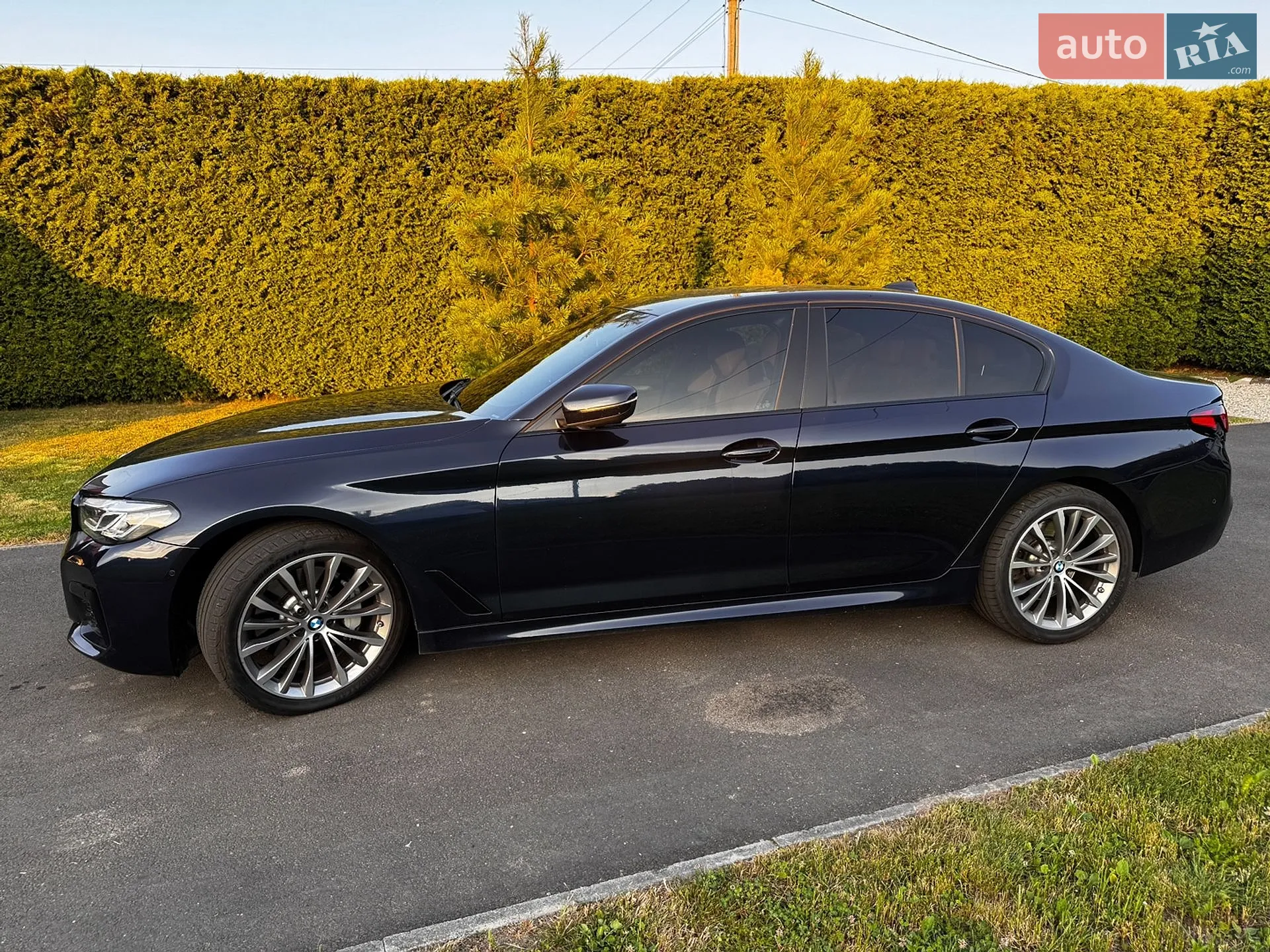 2017 BMW 5er - мініатюра 19