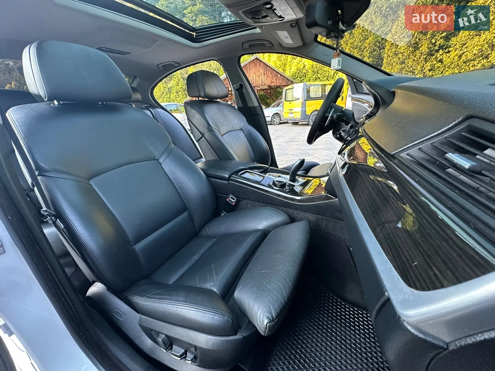2013 BMW 5er - мініатюра 36