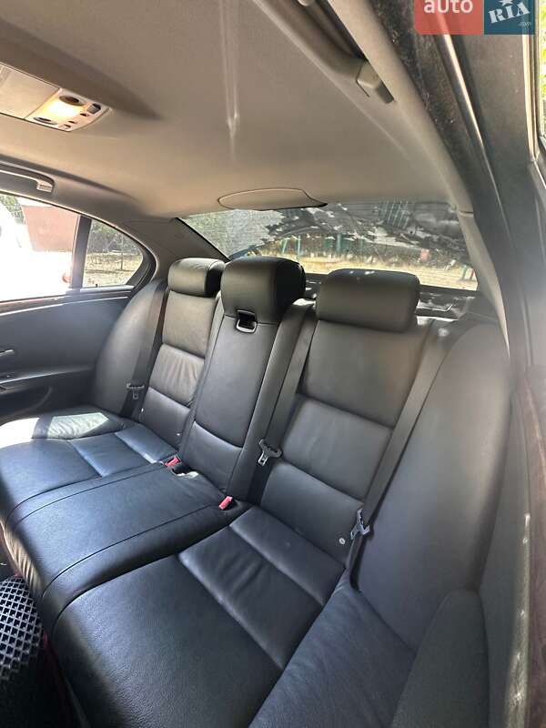 Седан BMW 5 Series 2008 в Сумах