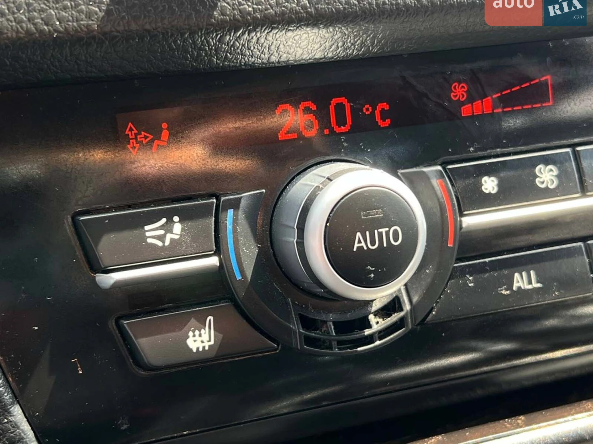2012 BMW 5er - мініатюра 28