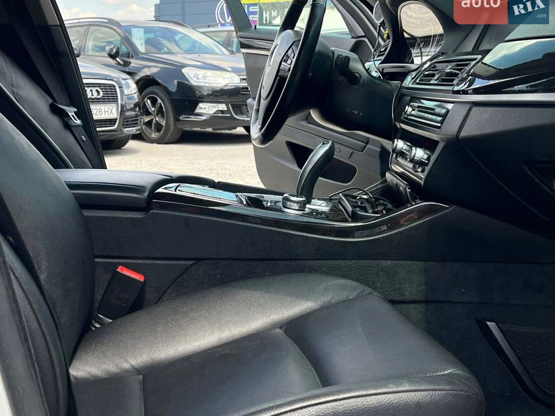 2012 BMW 5er - мініатюра 41