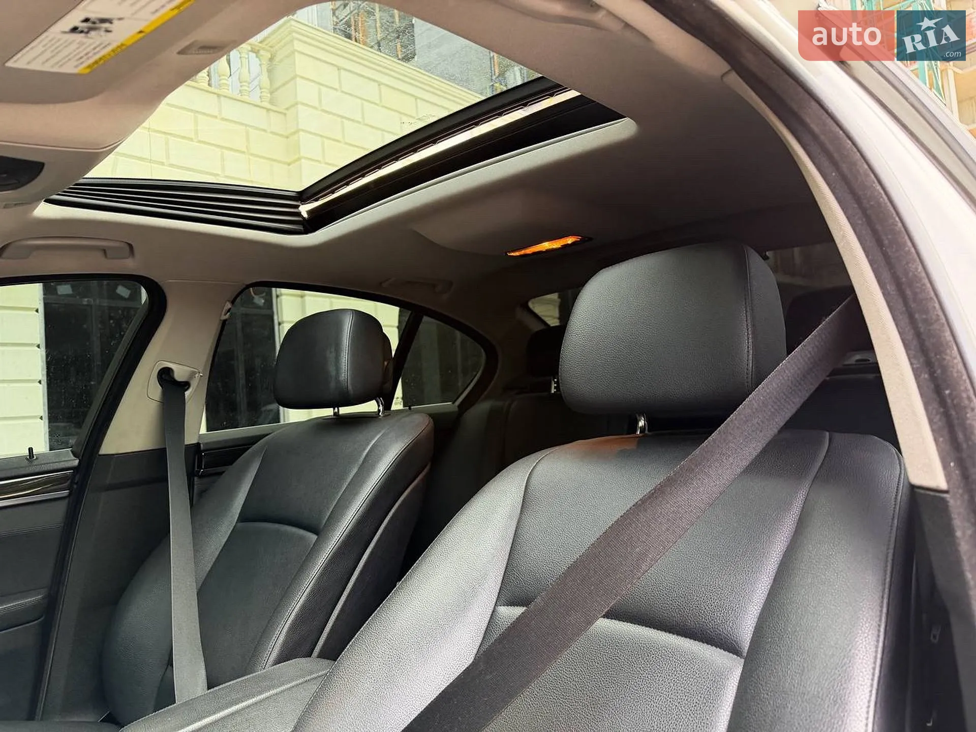 2013 BMW 5er - мініатюра 11