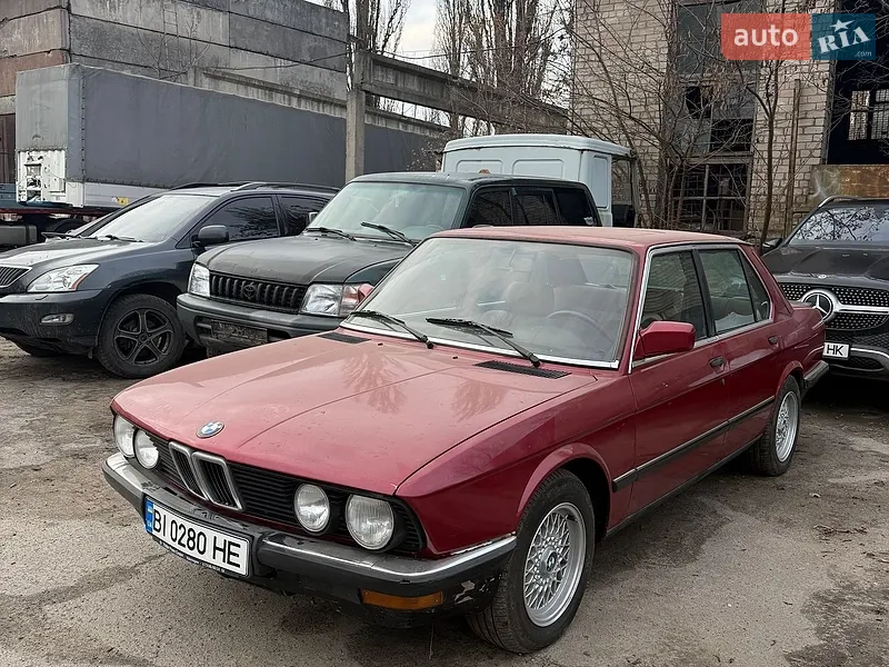 BMW 5 Series 1985