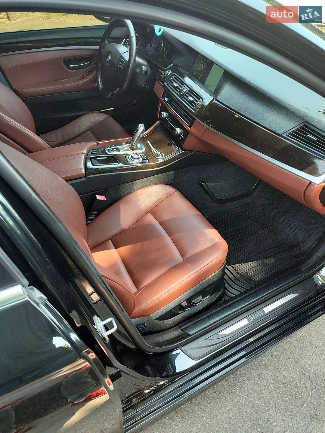 2013 BMW 5er - мініатюра 10