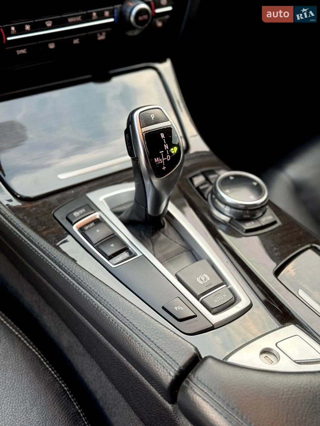 2013 BMW 5er - мініатюра 20