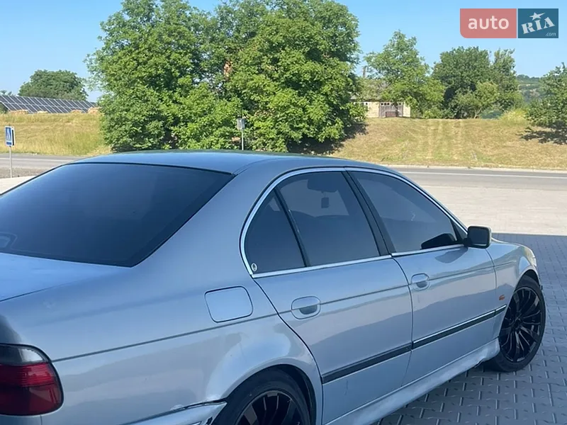 BMW 5 Series 1997 VIN WBADB6100D1057227 фото оголошення 11 з 47