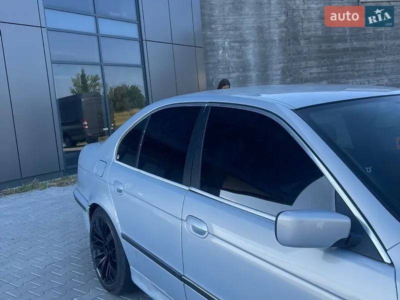 BMW 5 Series 1997 VIN WBADB6100D1057227 фото оголошення 16 з 47