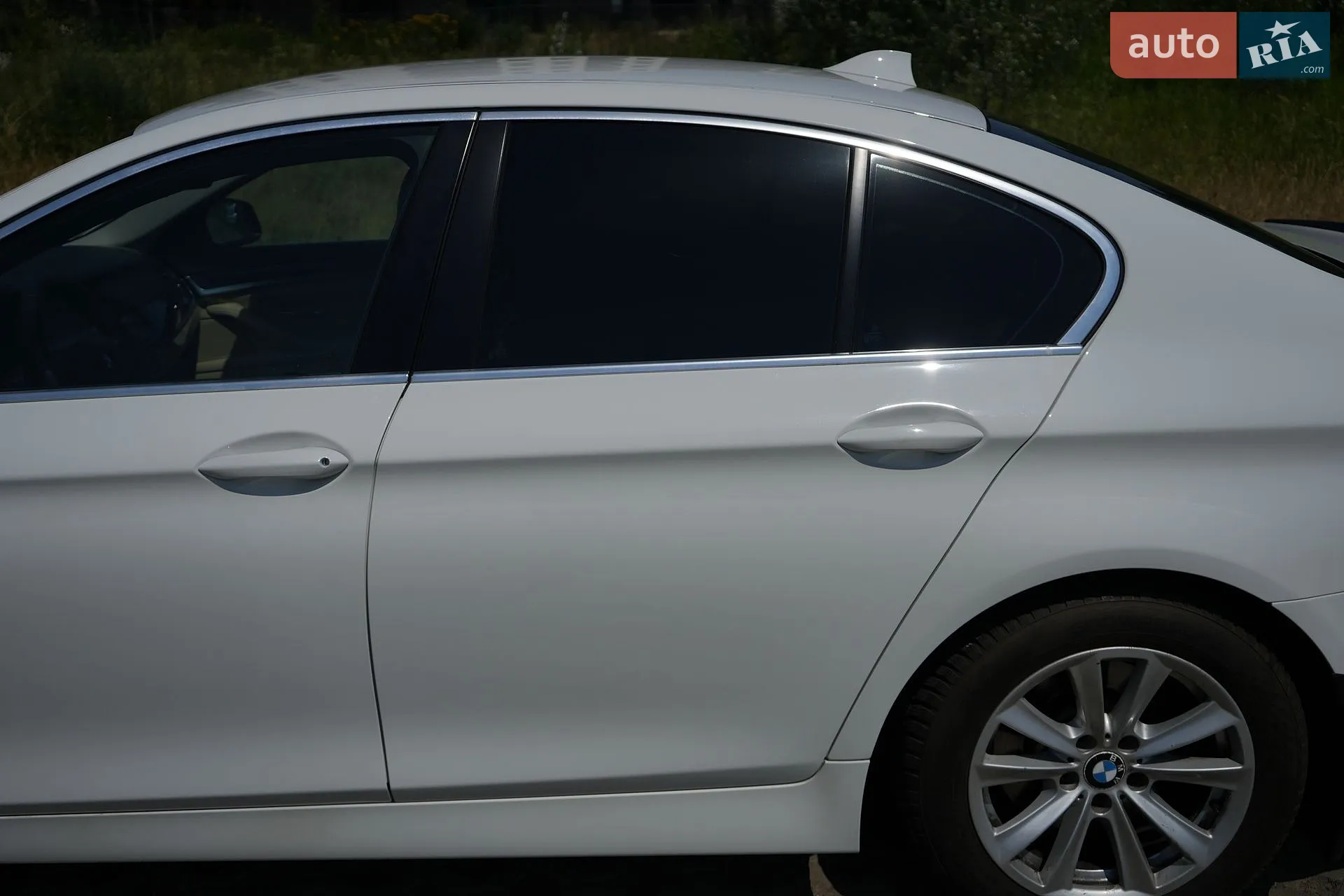 2012 BMW 5er - мініатюра 16
