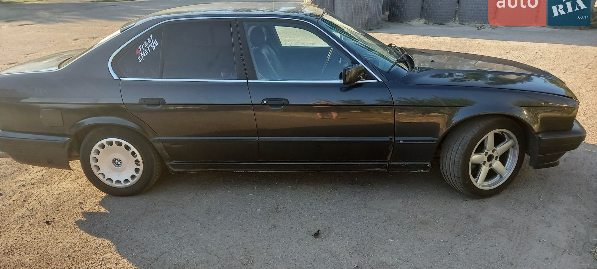 BMW 5 Series 1990 VIN WBAHB11020GA78496 фото оголошення 2 з 5