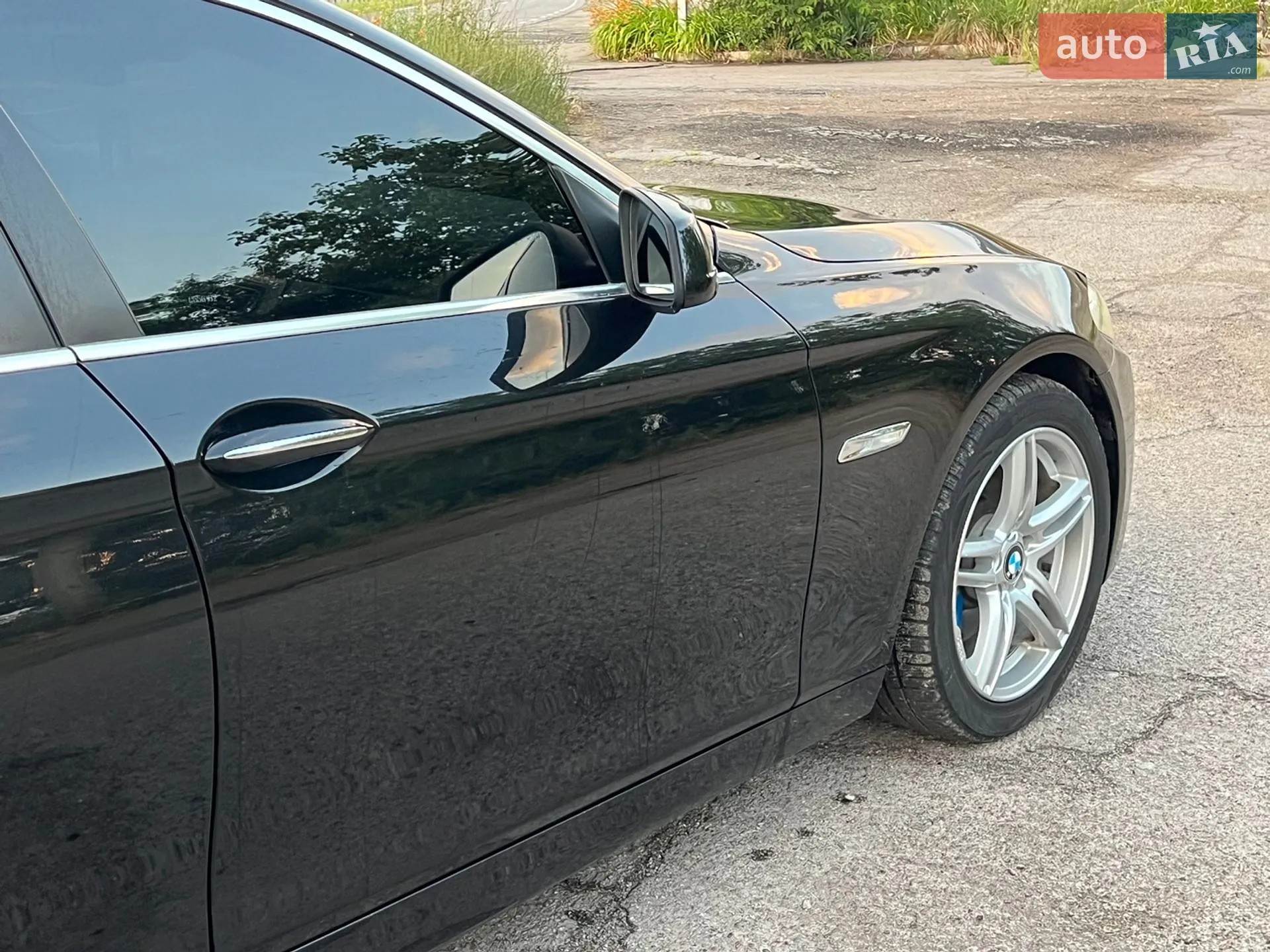 2010 BMW 5er - мініатюра 13