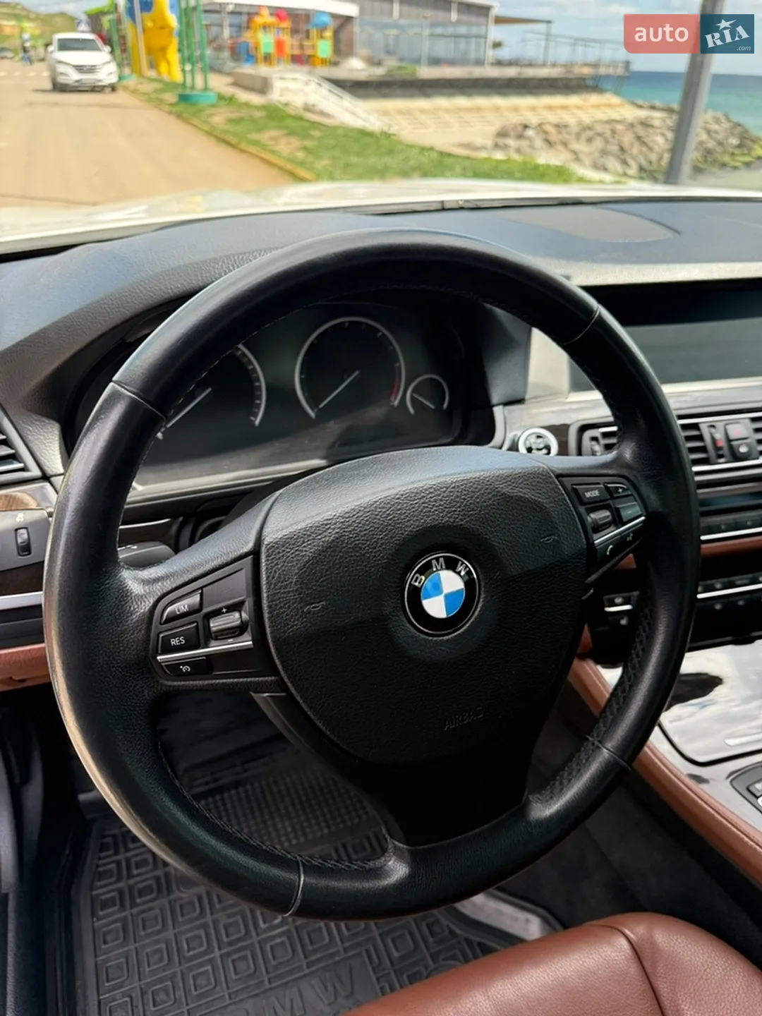 2012 BMW 5er - мініатюра 14
