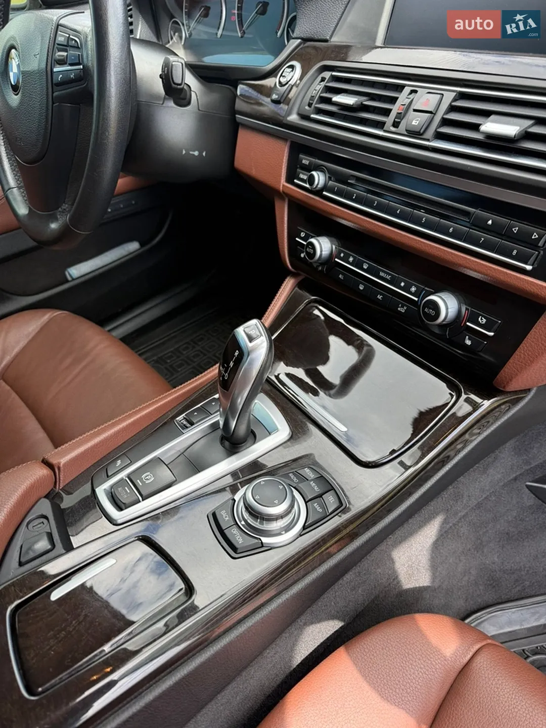 2012 BMW 5er - мініатюра 24