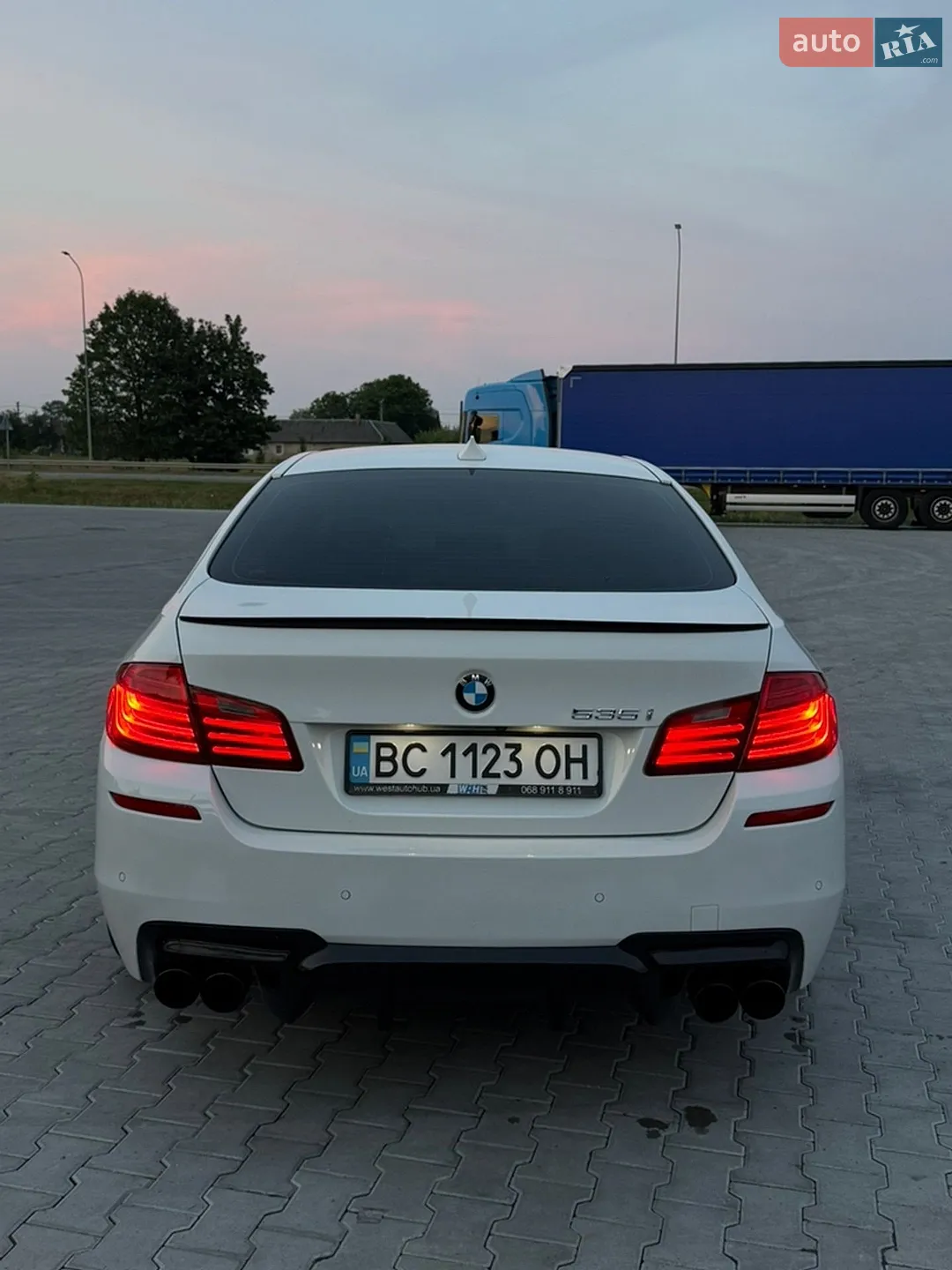 2013 BMW 5er - мініатюра 9