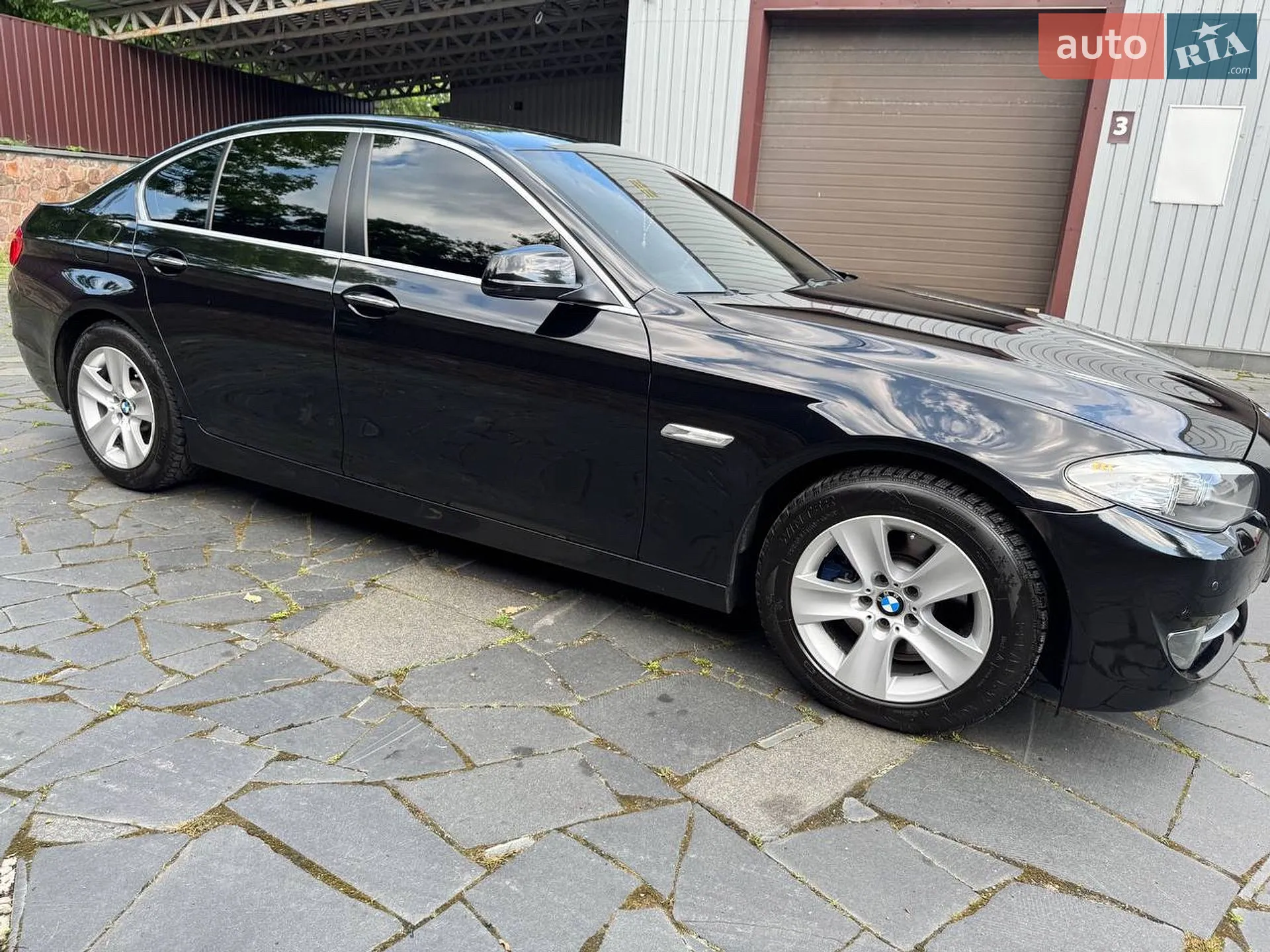 2012 BMW 5er - мініатюра 2
