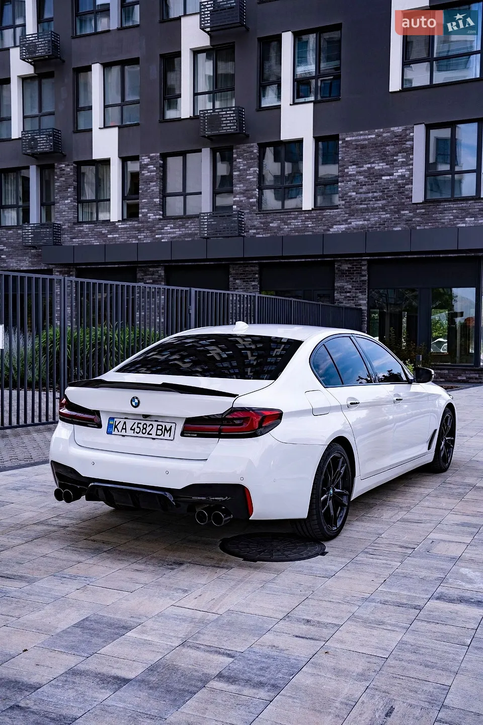2017 BMW 5er - мініатюра 5