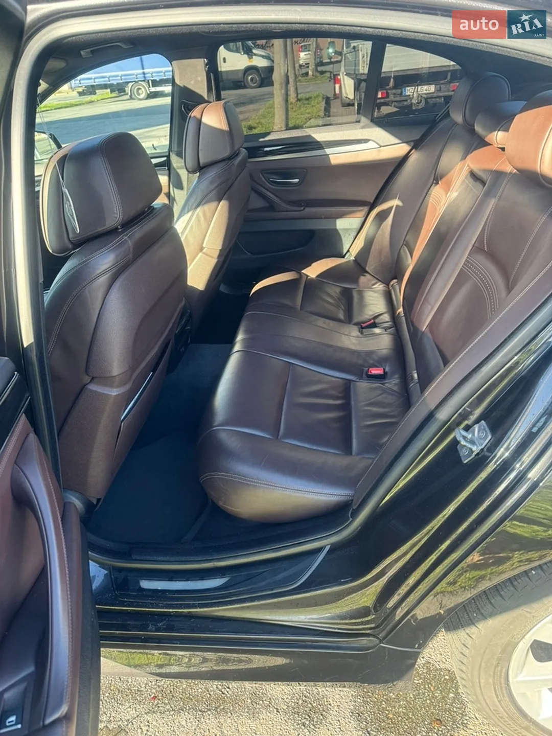 2010 BMW 5er - мініатюра 7