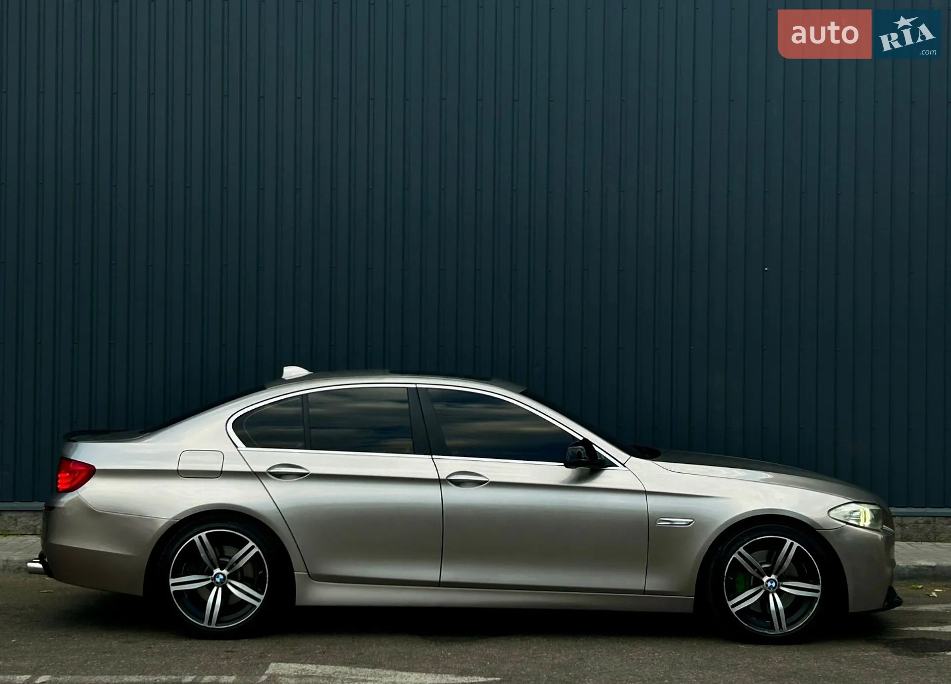 2011 BMW 5er - мініатюра 9
