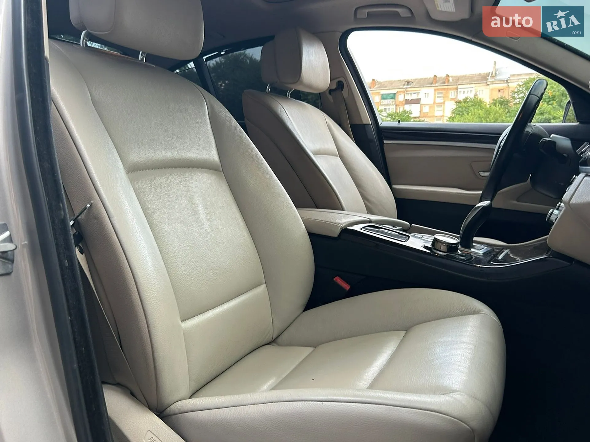 2011 BMW 5er - мініатюра 14