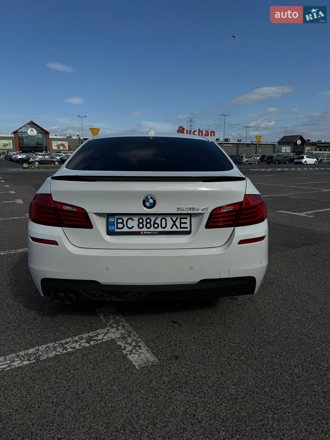 2016 BMW 5er - мініатюра 18