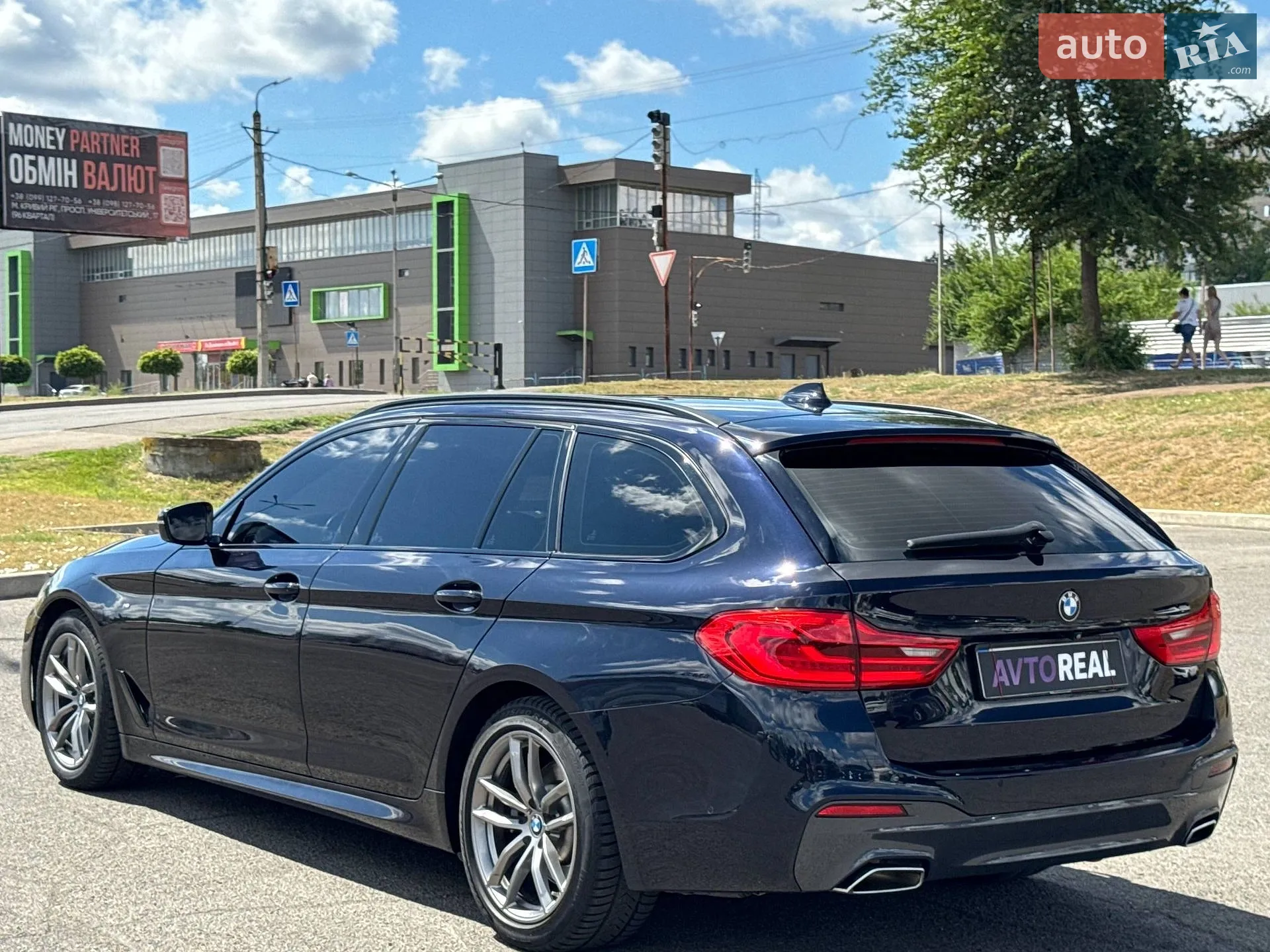 2019 BMW 5er - мініатюра 18
