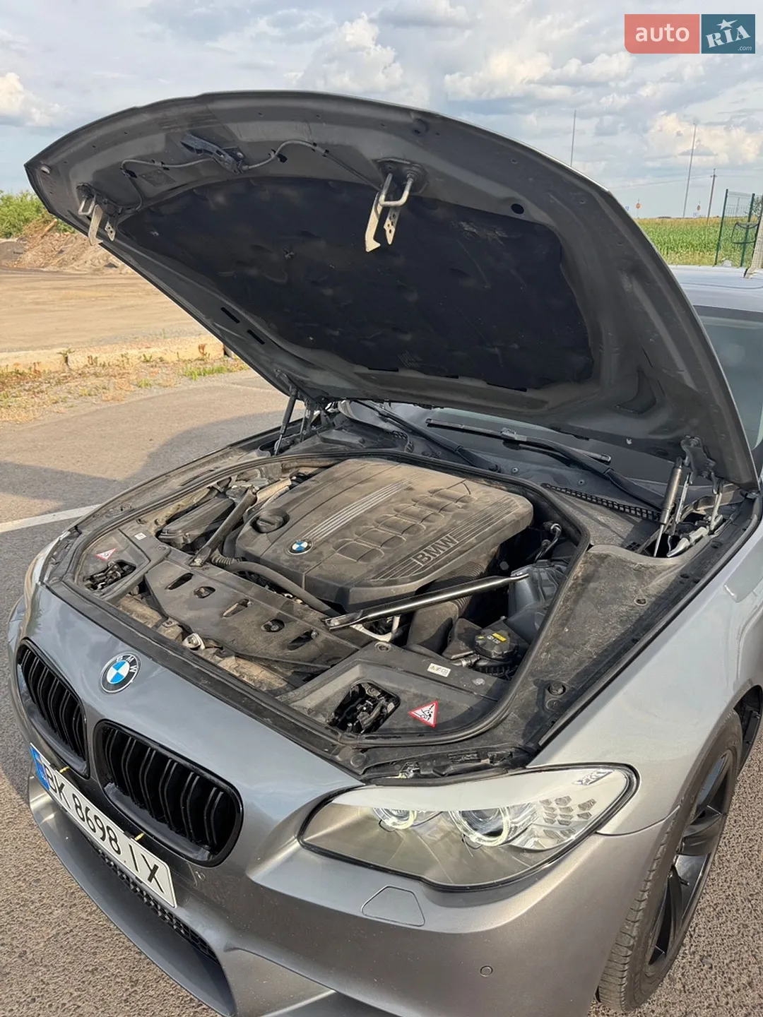 2010 BMW 5er - мініатюра 25