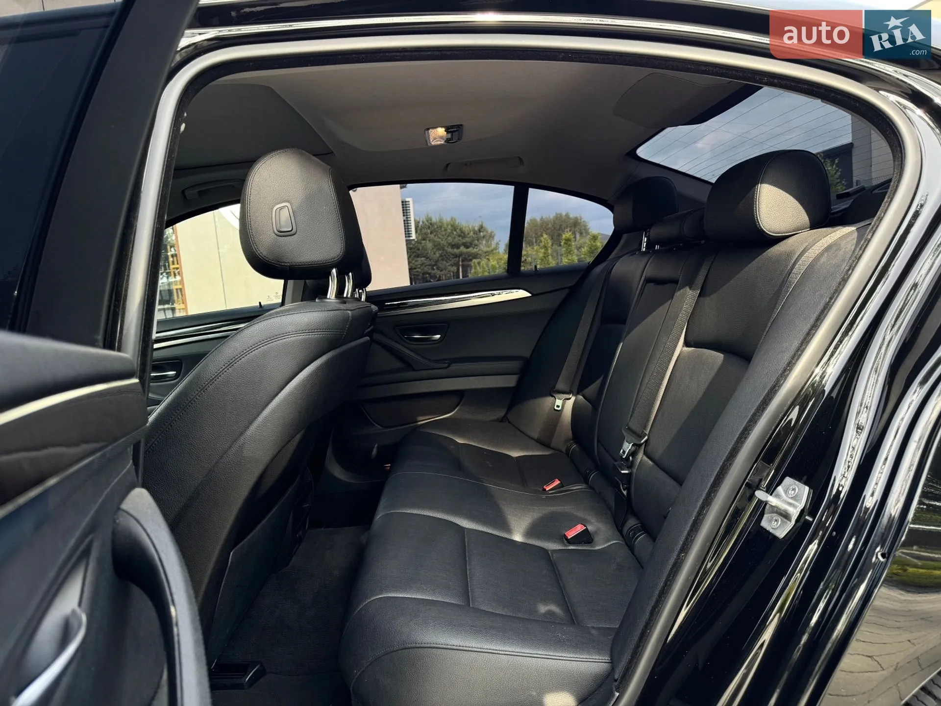 2015 BMW 5er - мініатюра 14