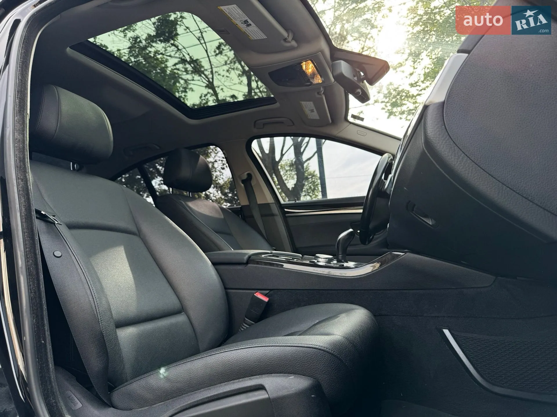 2015 BMW 5er - мініатюра 15