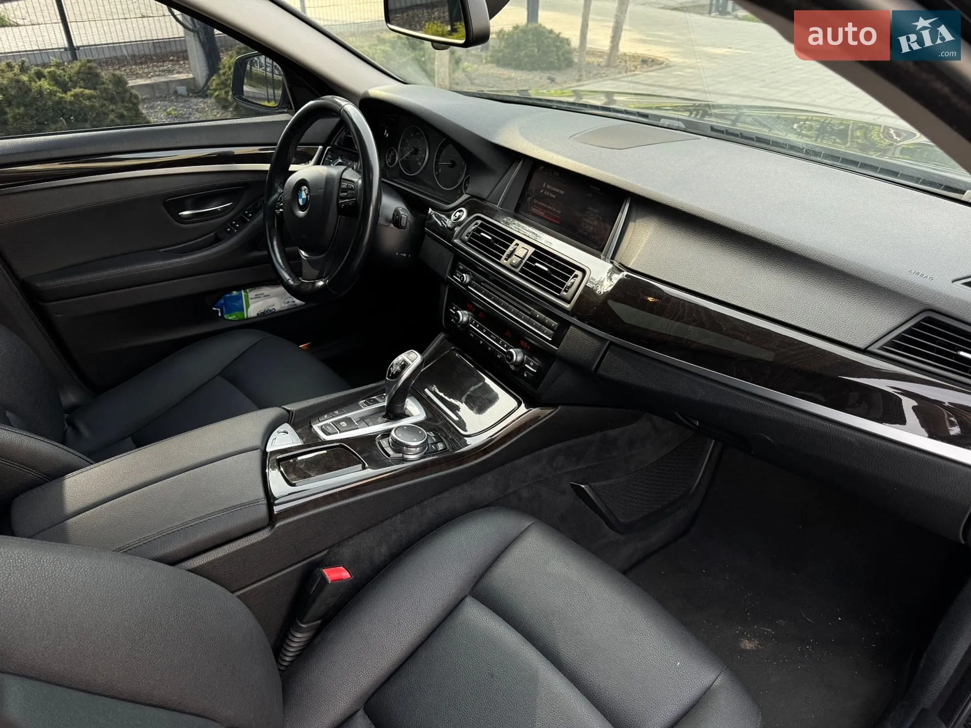 2015 BMW 5er - мініатюра 18