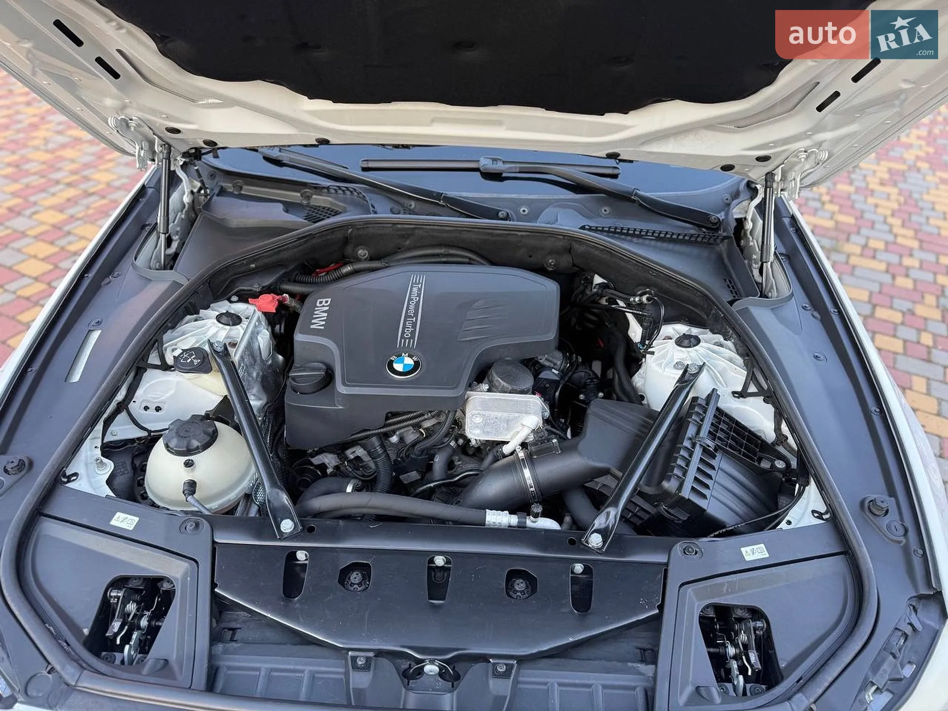 2013 BMW 5er - мініатюра 12