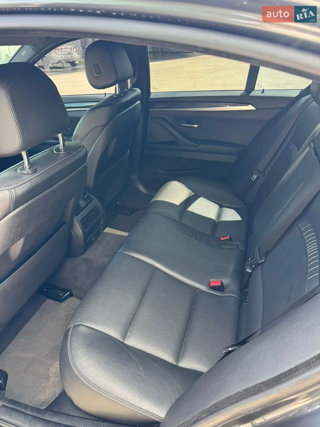 2016 BMW 5er - мініатюра 23