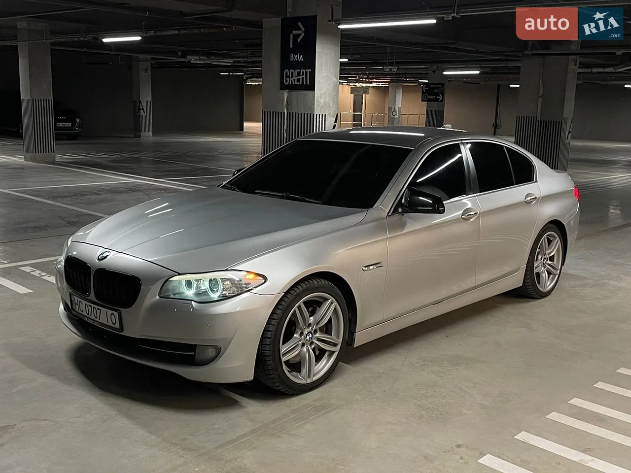 2011 BMW 5er - мініатюра 17