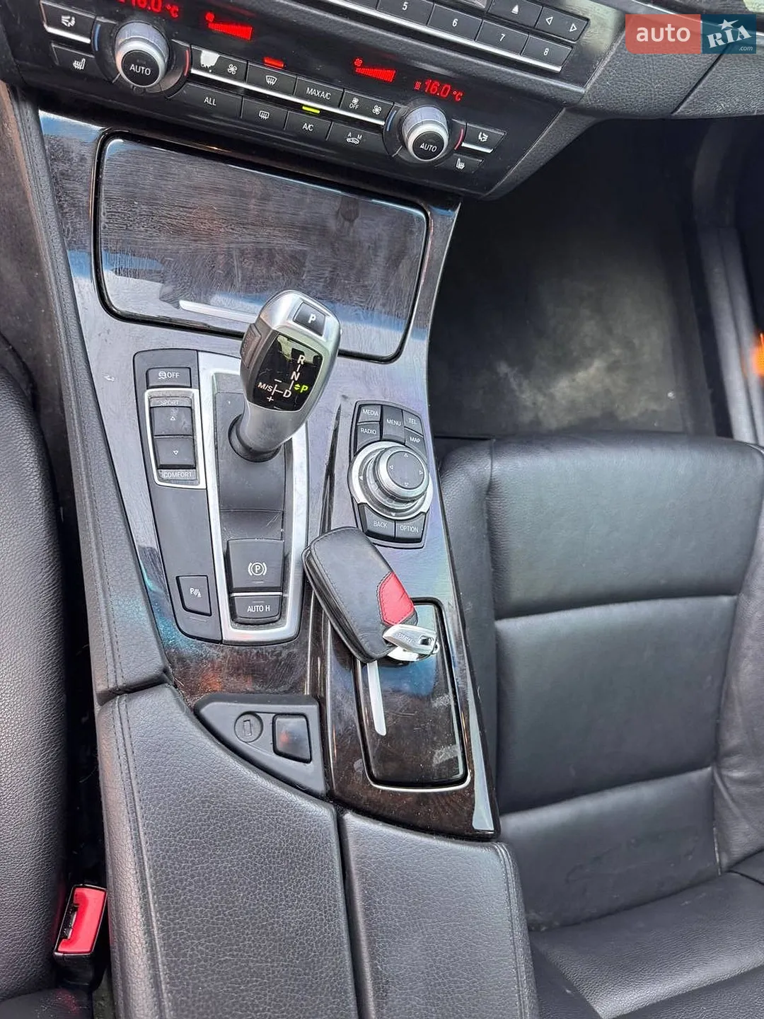 2012 BMW 5er - мініатюра 21