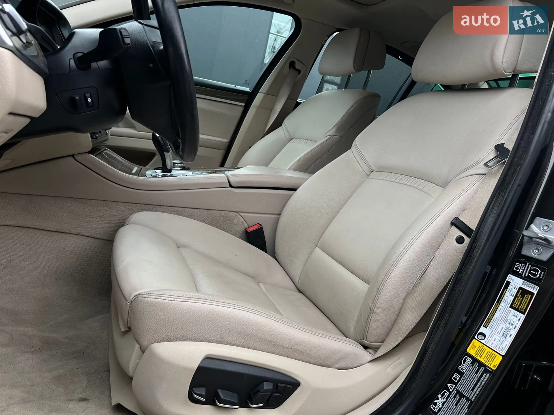 2013 BMW 5er - мініатюра 16